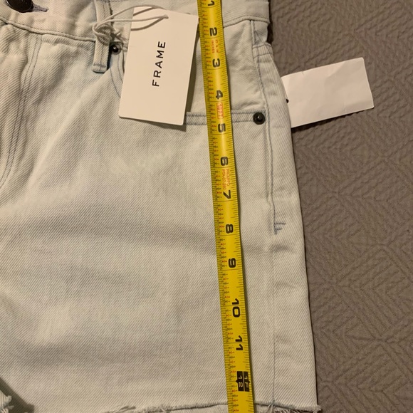 NWT FRAME Le Baggy Denim Shorts - Picture 4 of 7